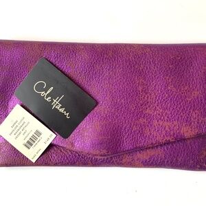 COLE HAAN ENVELOPE CLUTCH MASQUERADE CROSBY Purple Metallic Leather B40866 **N